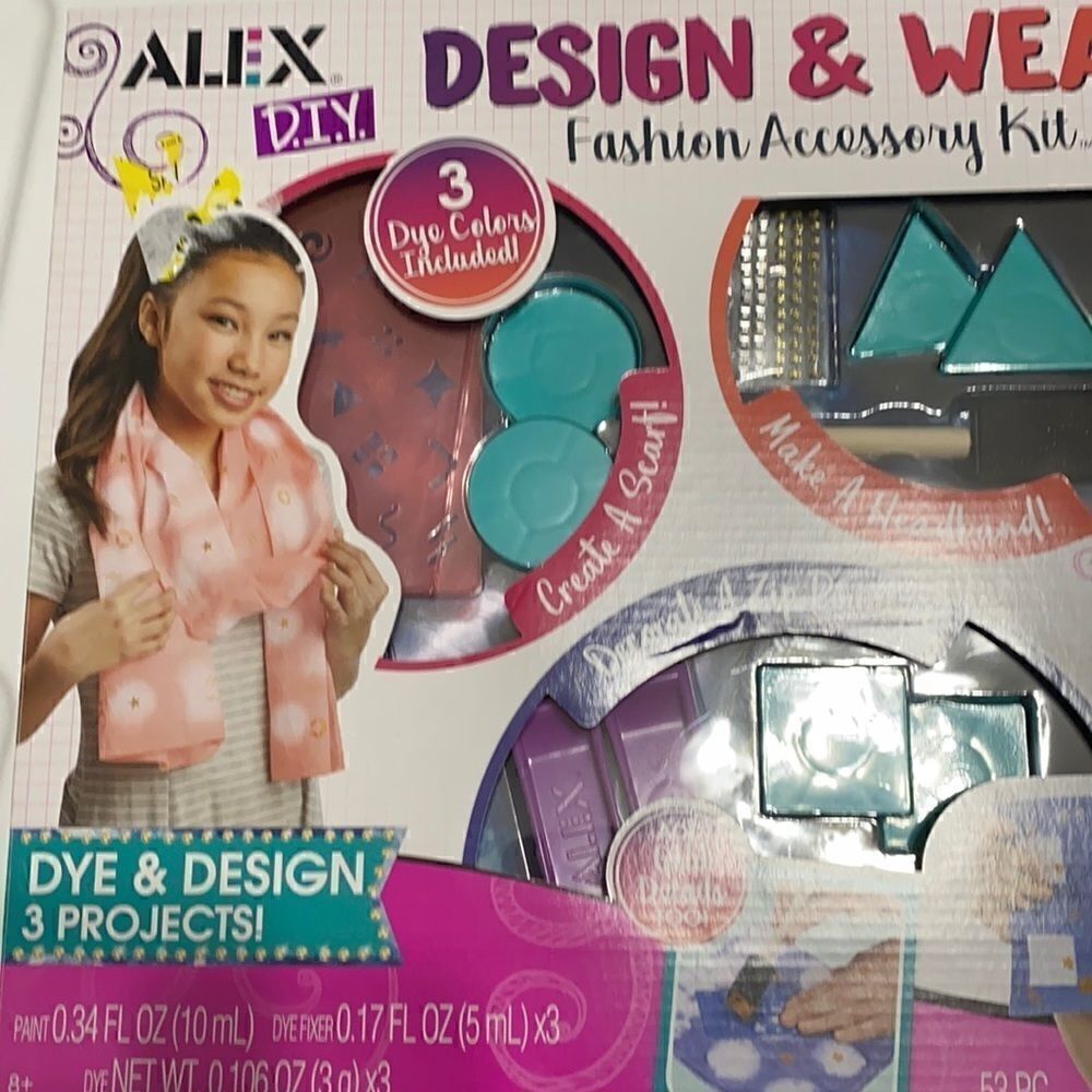 NWT Alex Design and Wear Fashion Accessory kit‎